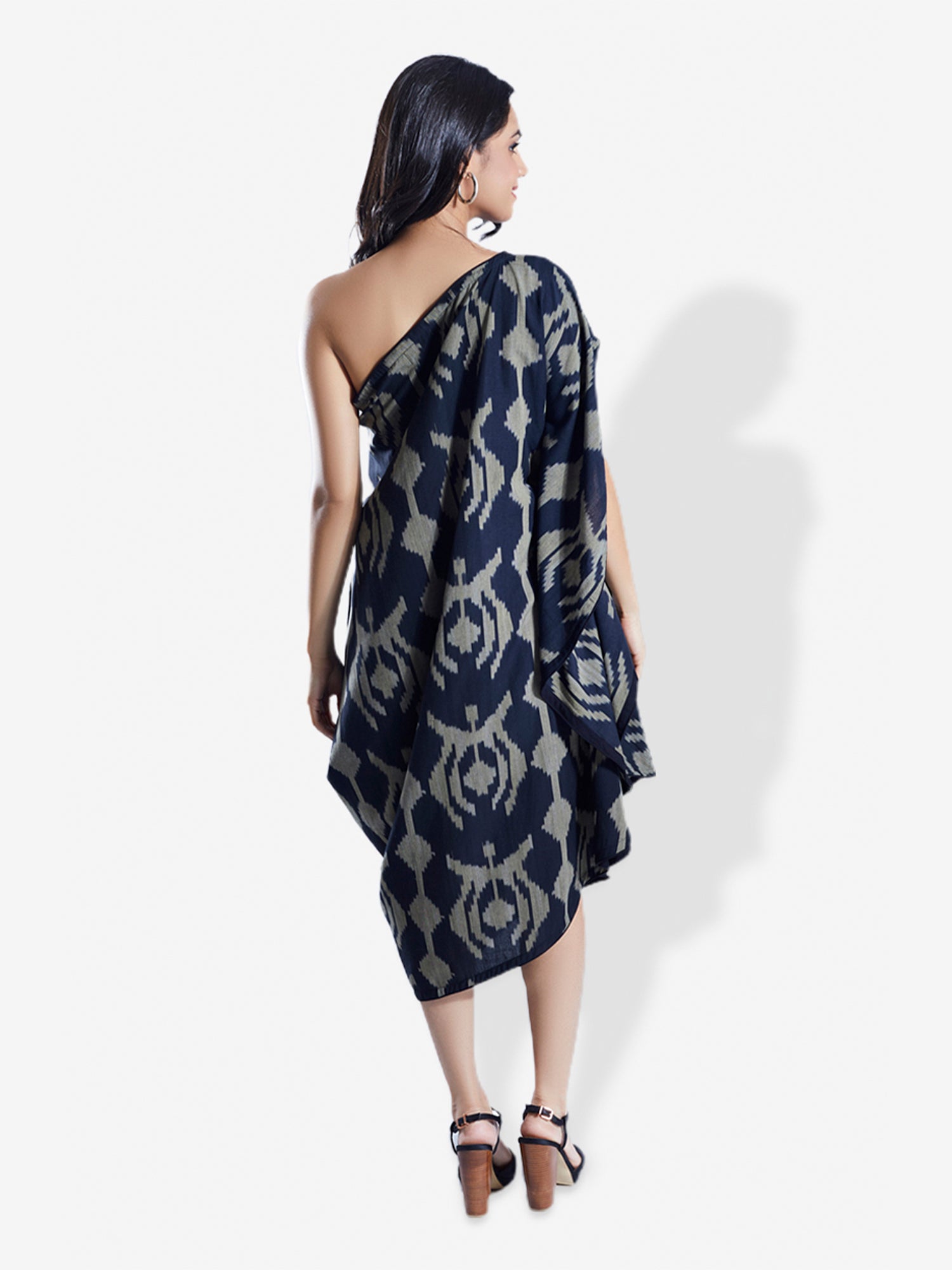 LUNA Black & Sand Woven Ikat Midi Mala Singh