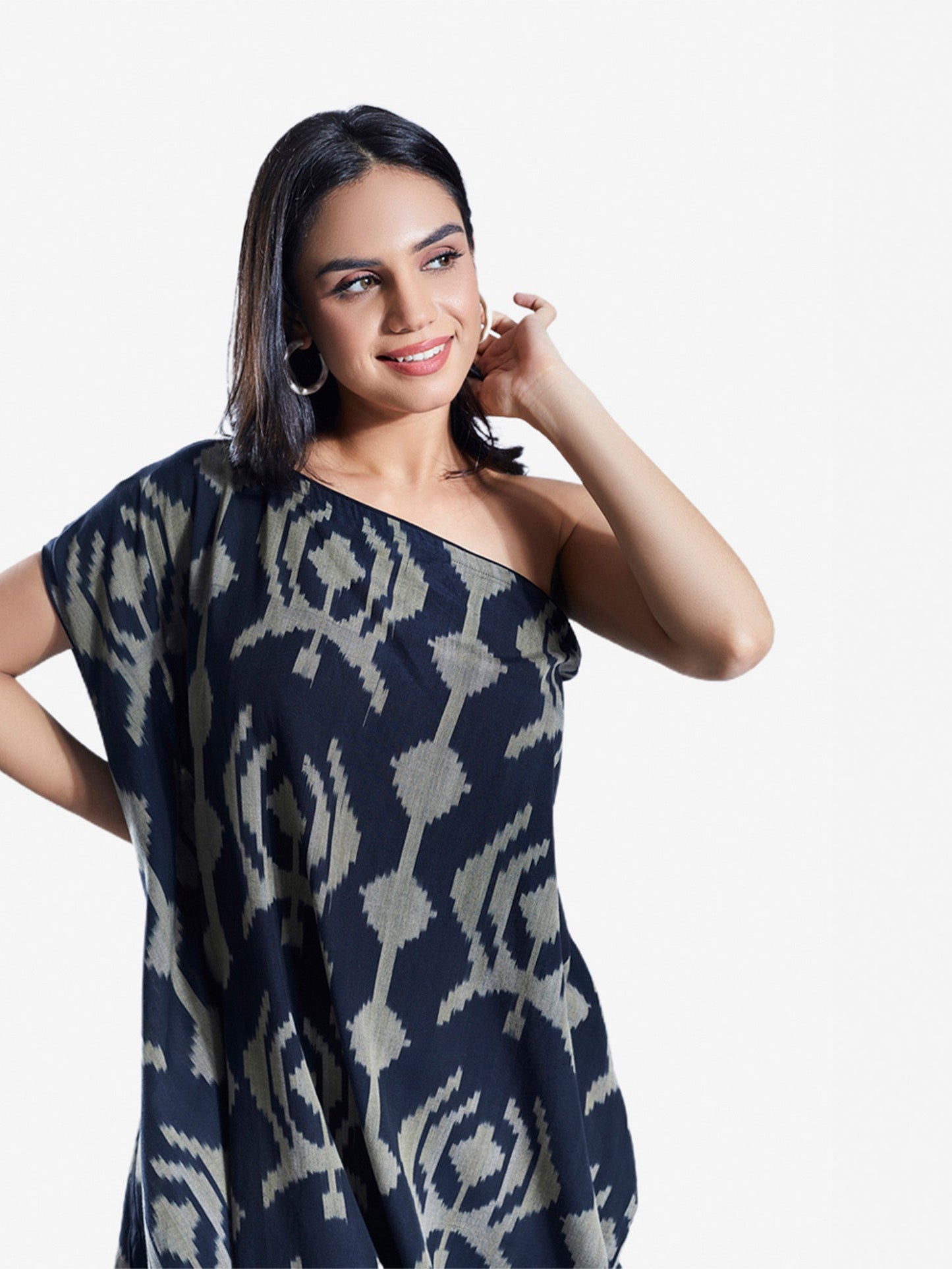 LUNA Black & Sand Woven Ikat Midi Mala Singh